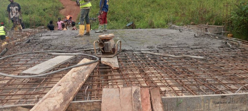 594071423_117422367817